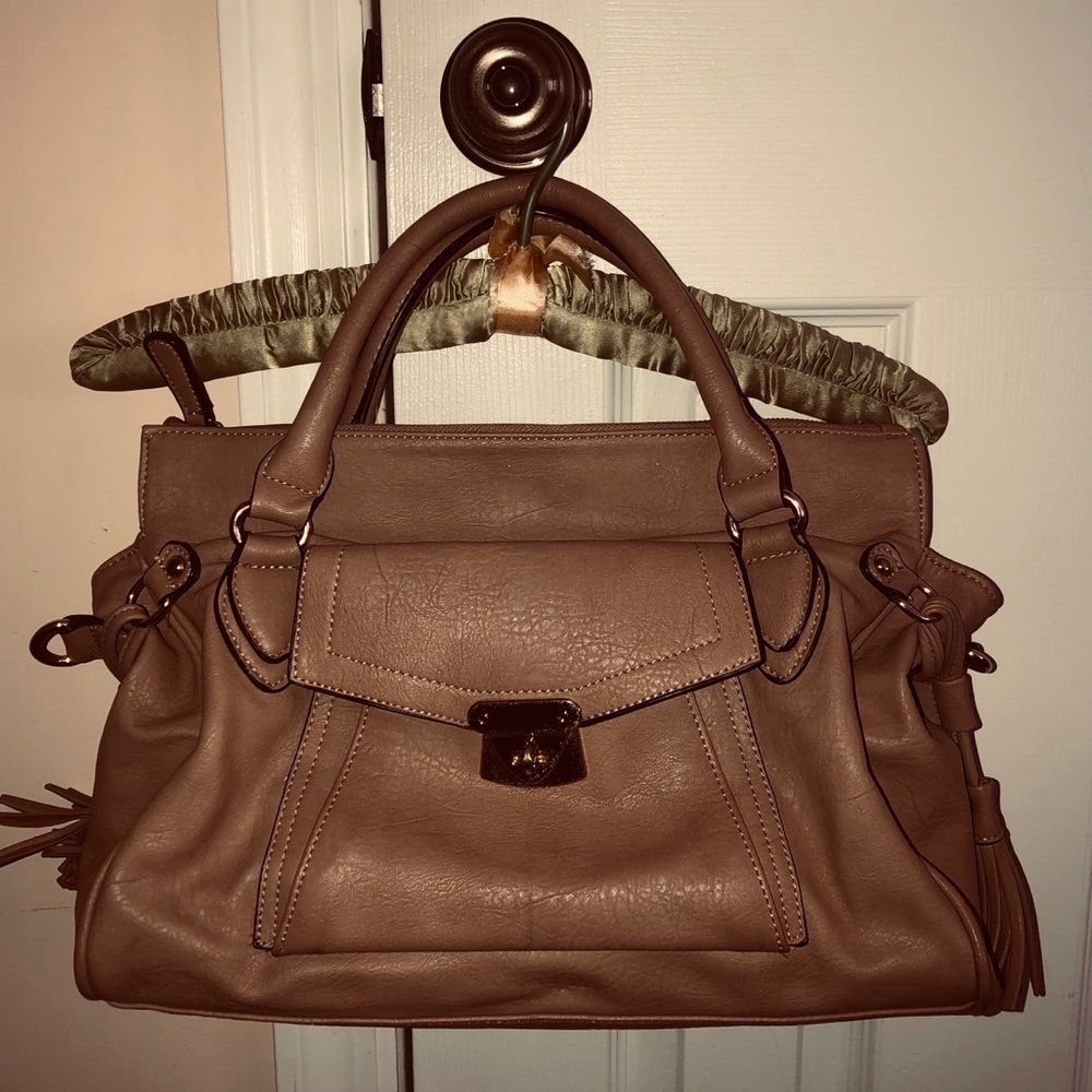 Urban Expression Satchel / Crossbody